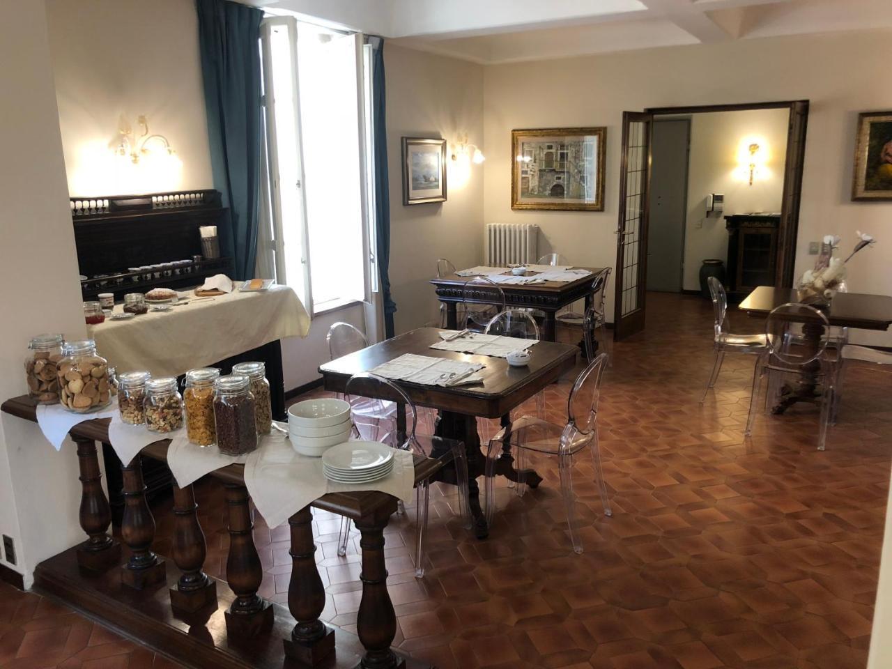 Alojamento de Acomodação e Pequeno-almoço La Terrazza Di Via Elisa Lucca